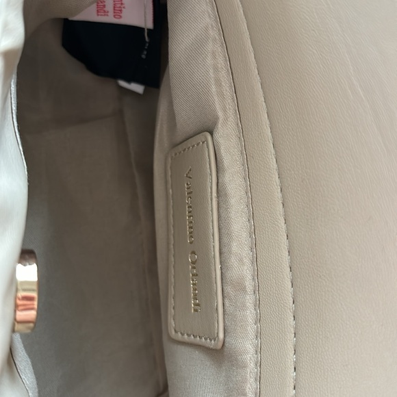Valentino Orlandi Women's Quilted Crossbody Shoulder Hand Bag in Light Taupe NWT - Picture 12 of 12